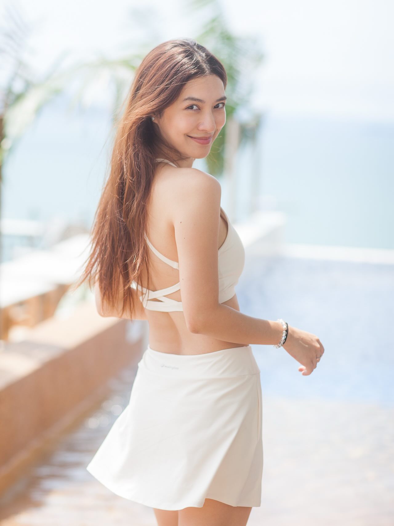 มิว - นิษฐา จิรยั่งยืน
