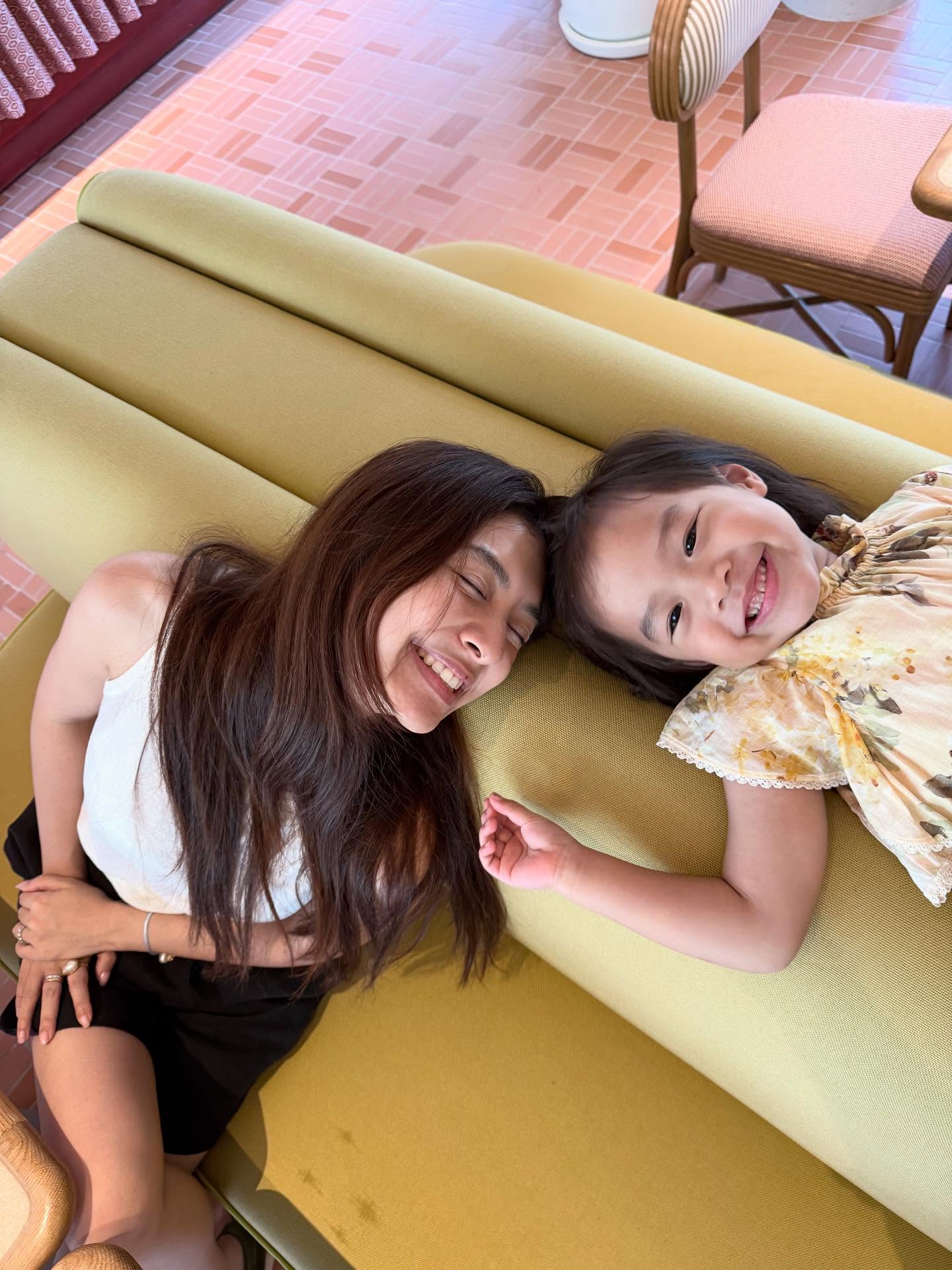 มิว - นิษฐา จิรยั่งยืน