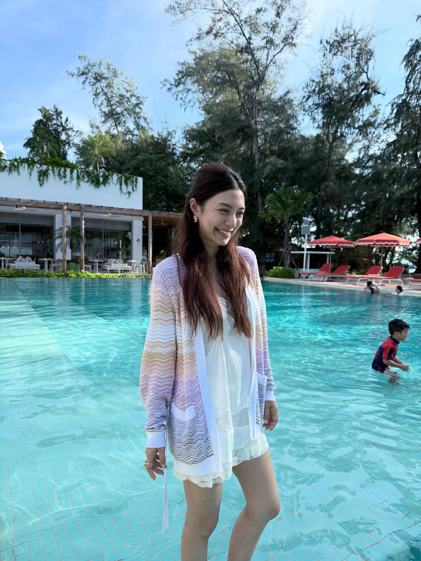 มิว - นิษฐา จิรยั่งยืน