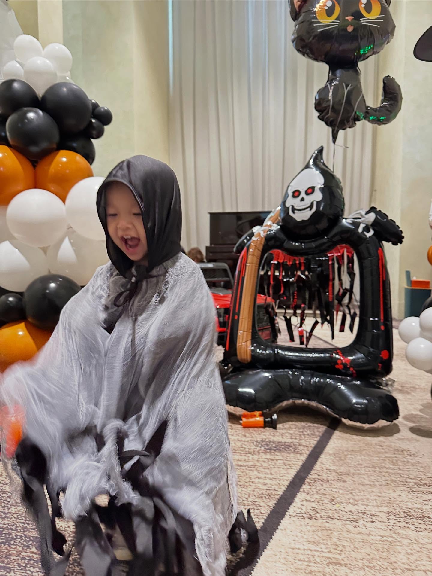 มิว - นิษฐา จิรยั่งยืน