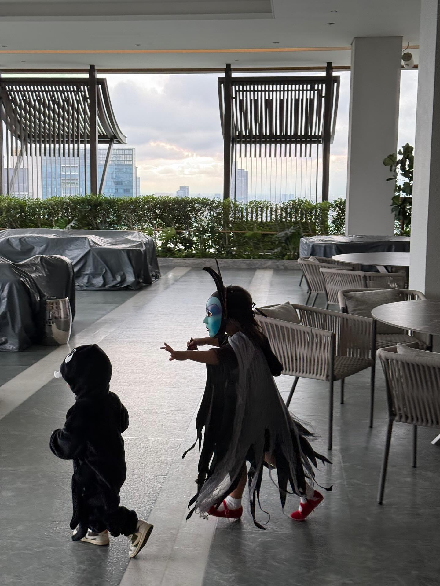 มิว - นิษฐา จิรยั่งยืน