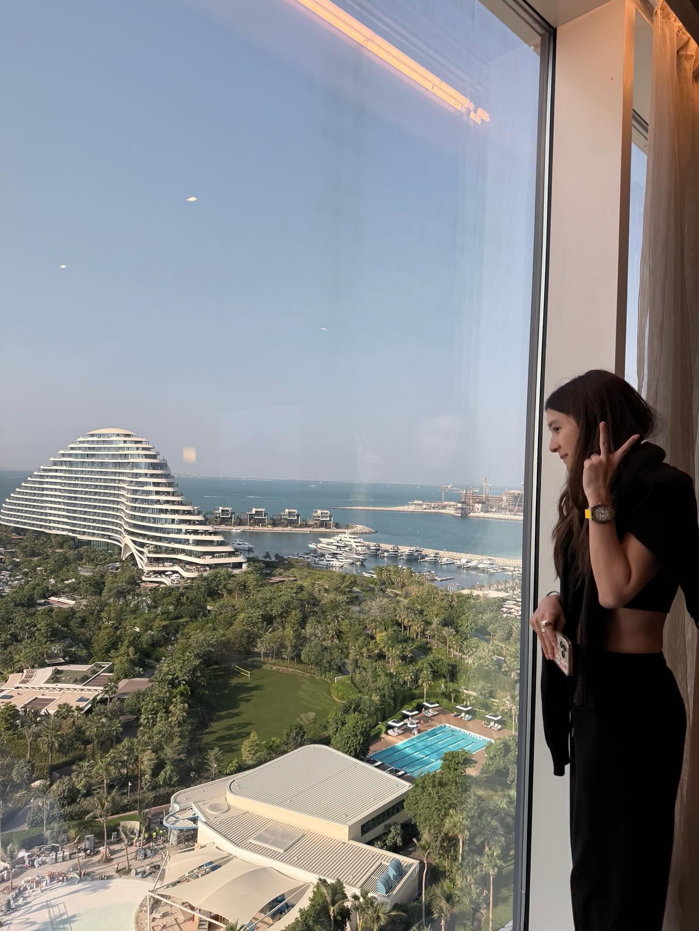 มิว - นิษฐา จิรยั่งยืน