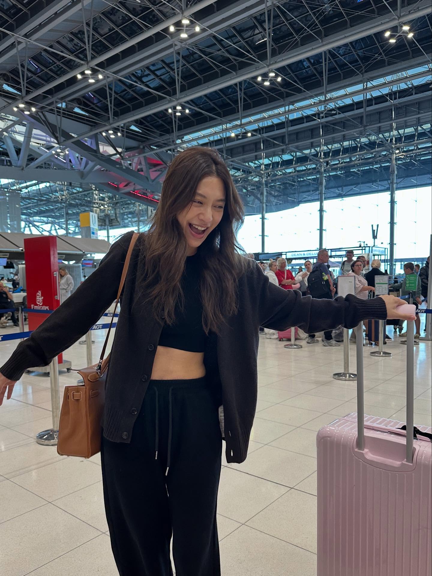 มิว - นิษฐา จิรยั่งยืน