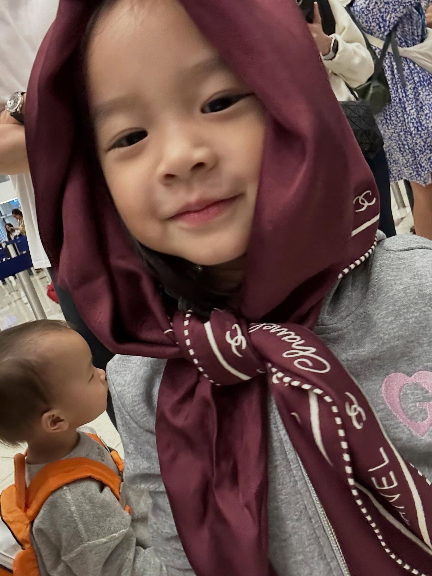 มิว - นิษฐา จิรยั่งยืน