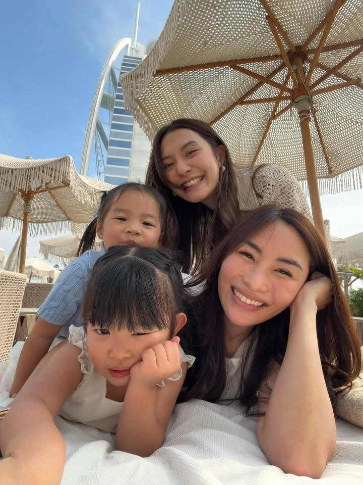 มิว - นิษฐา จิรยั่งยืน