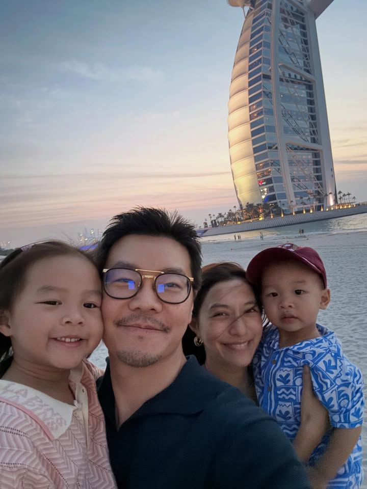 มิว - นิษฐา จิรยั่งยืน