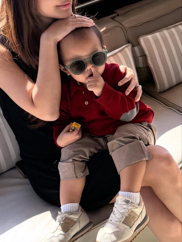 มิว - นิษฐา จิรยั่งยืน