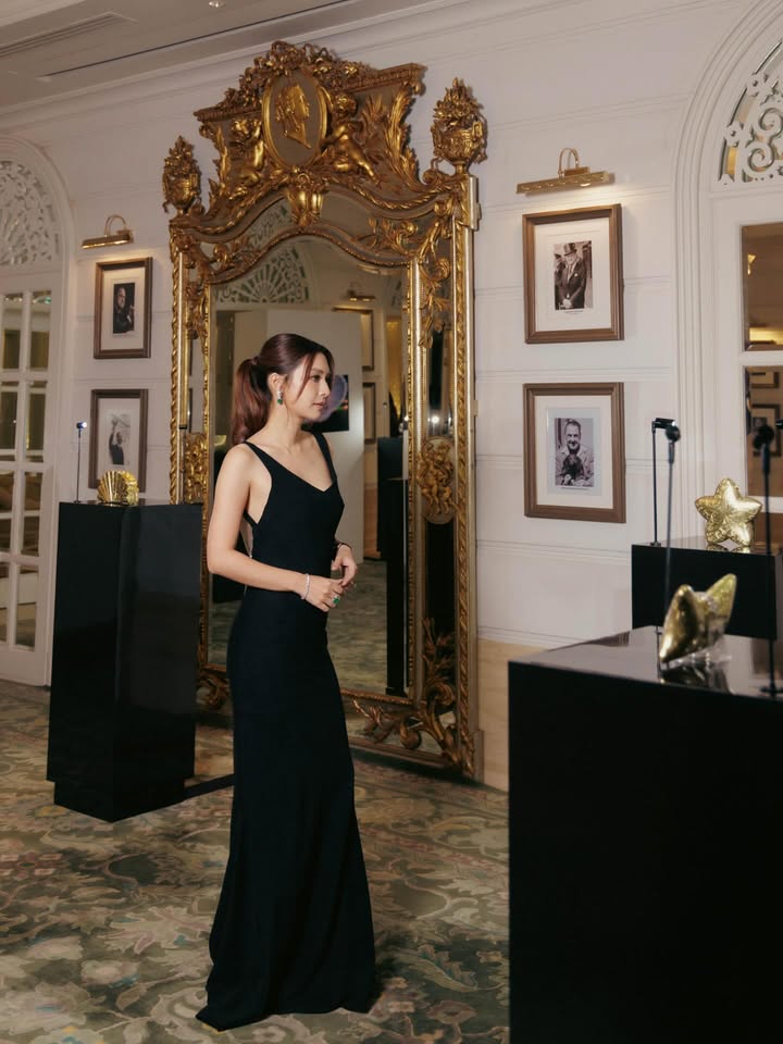 มิว - นิษฐา จิรยั่งยืน