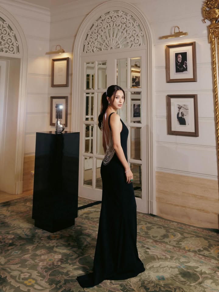 มิว - นิษฐา จิรยั่งยืน