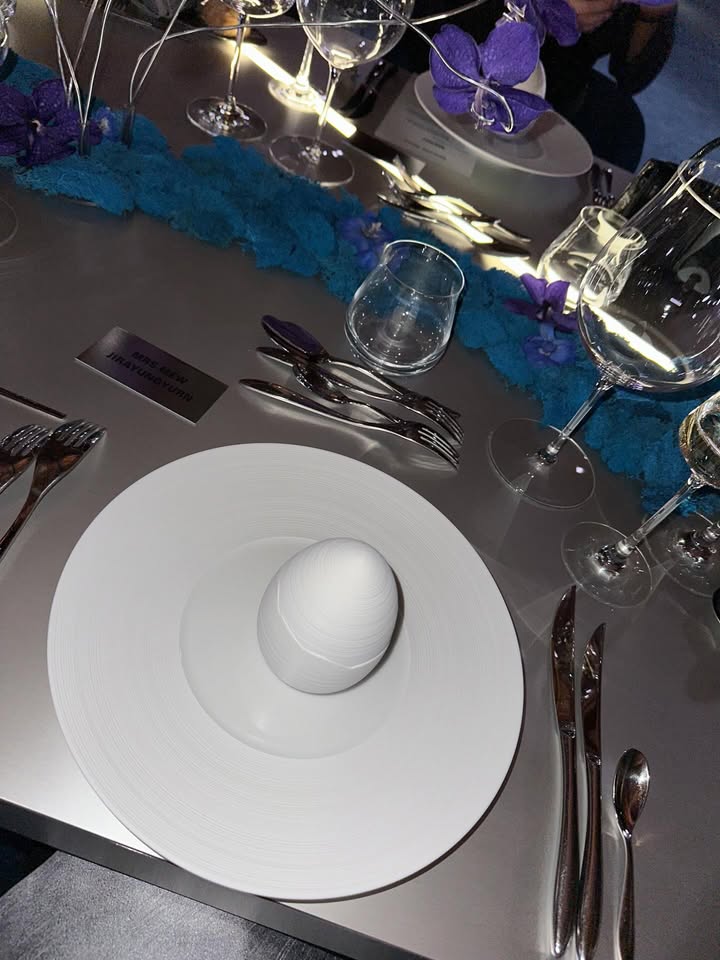 มิว - นิษฐา จิรยั่งยืน