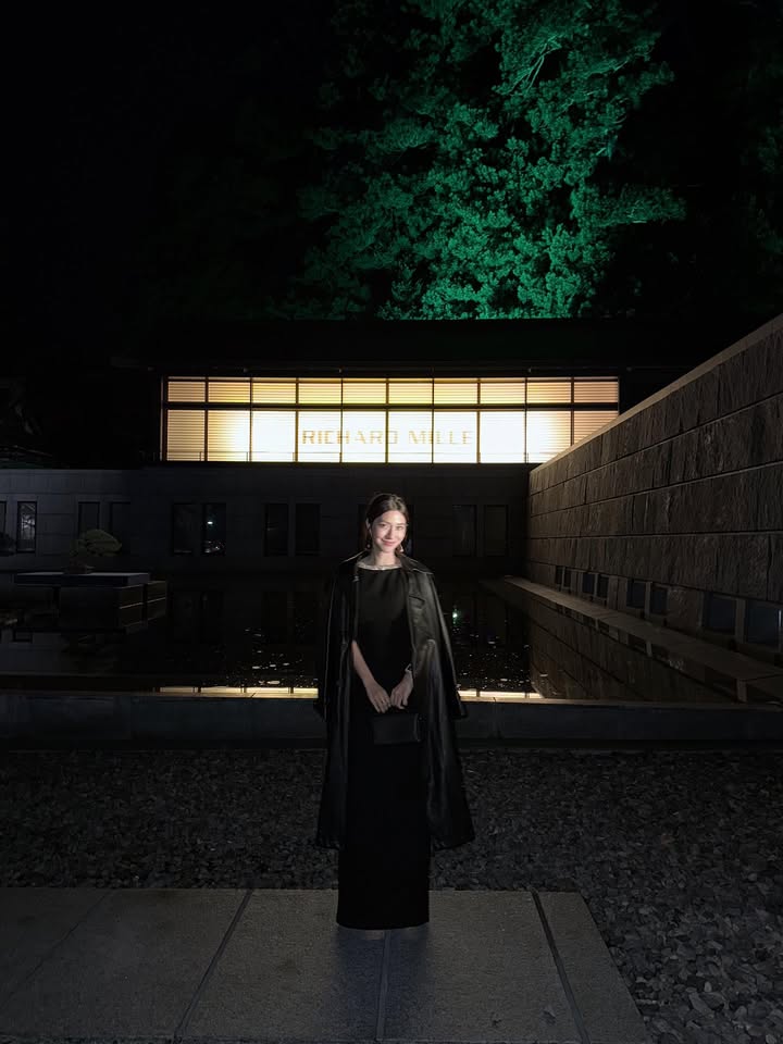 มิว - นิษฐา จิรยั่งยืน