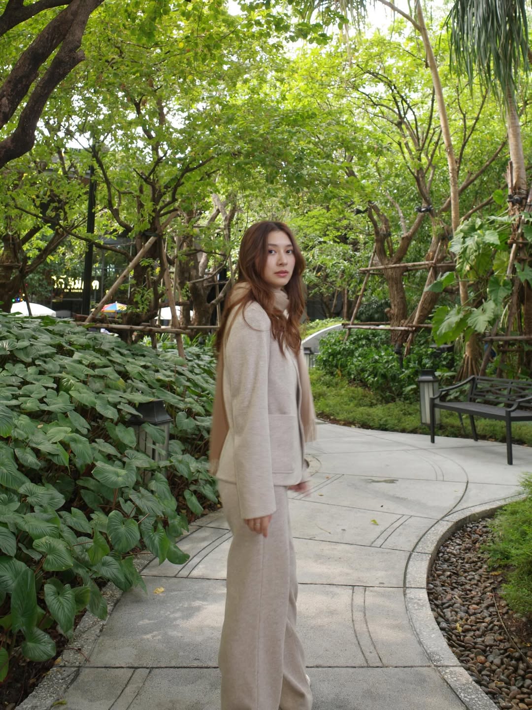 มิว - นิษฐา จิรยั่งยืน