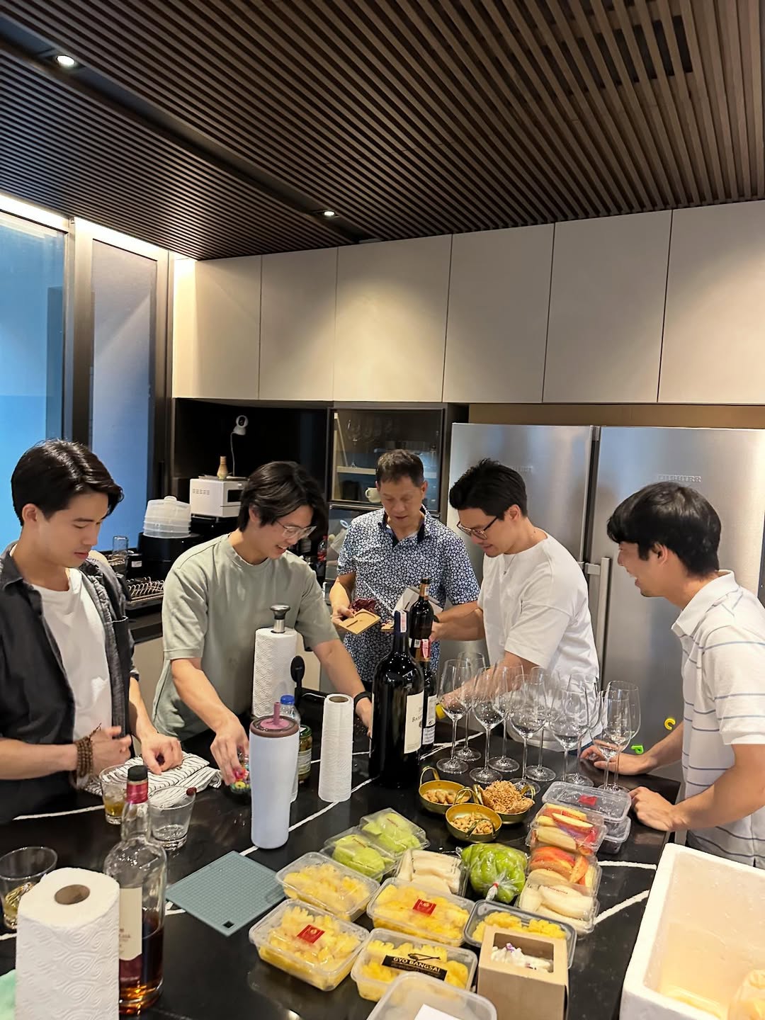 มิว - นิษฐา จิรยั่งยืน