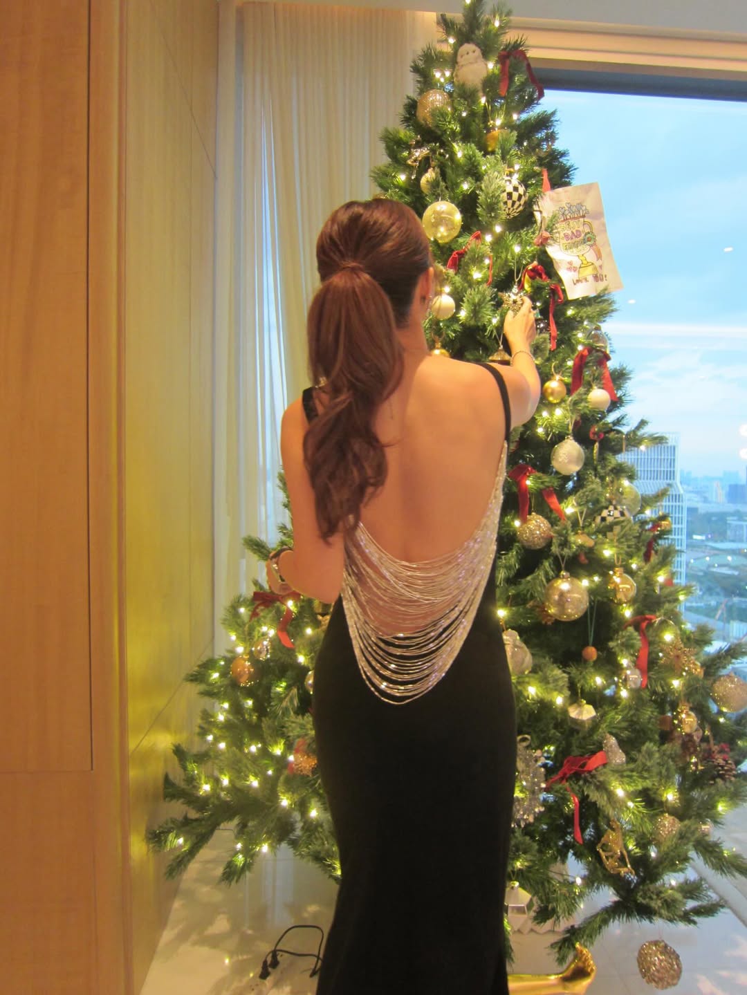 มิว - นิษฐา จิรยั่งยืน