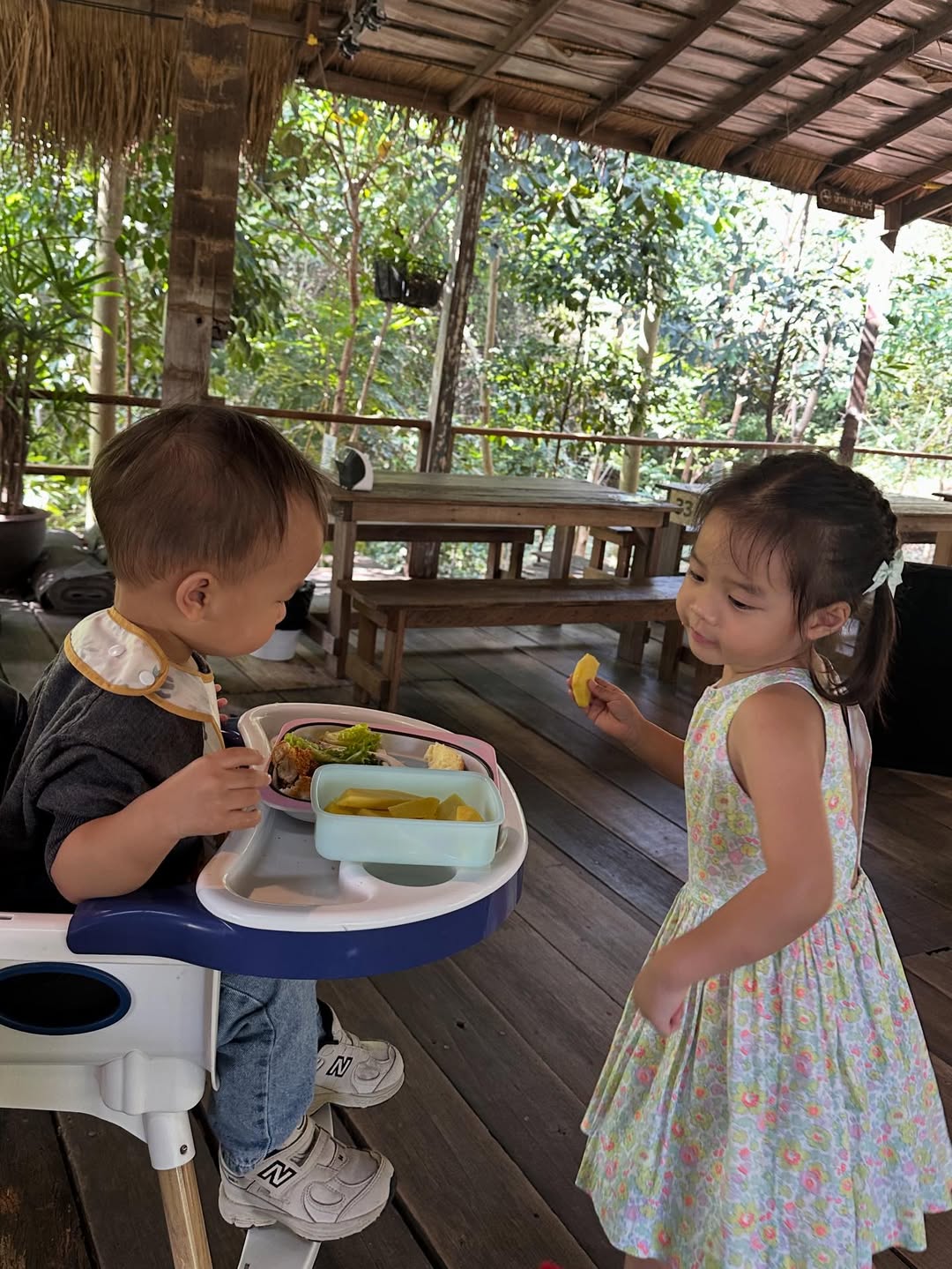 มิว - นิษฐา จิรยั่งยืน