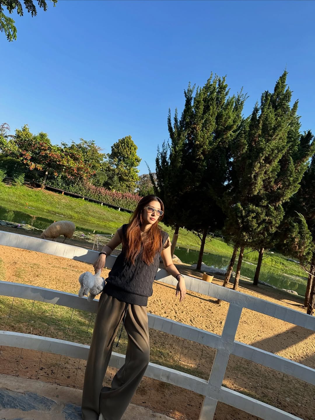 มิว - นิษฐา จิรยั่งยืน