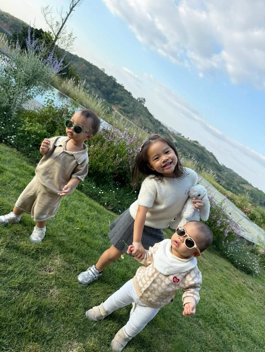 มิว - นิษฐา จิรยั่งยืน