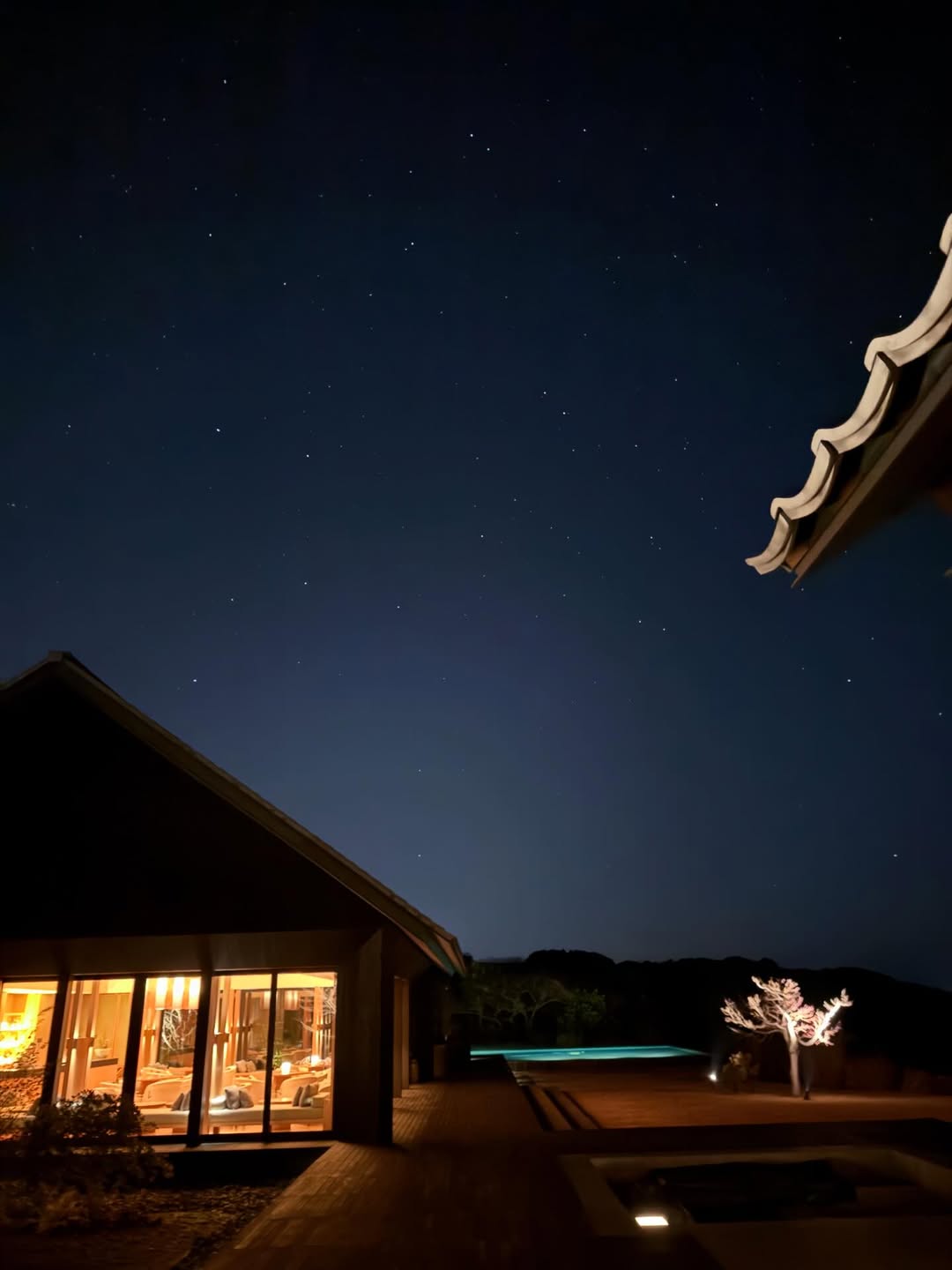 มิว - นิษฐา จิรยั่งยืน