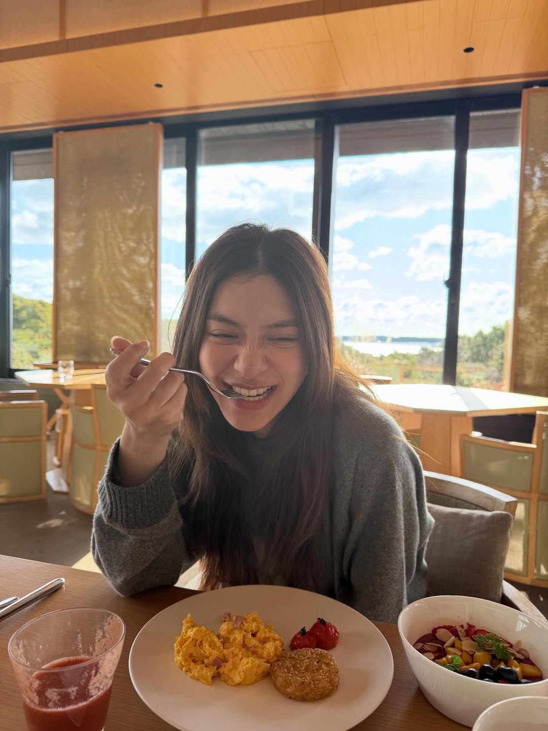 มิว - นิษฐา จิรยั่งยืน