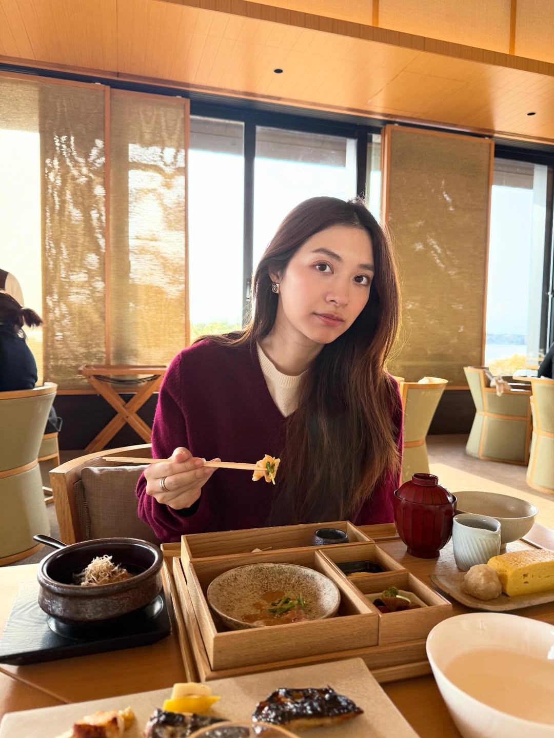 มิว - นิษฐา จิรยั่งยืน