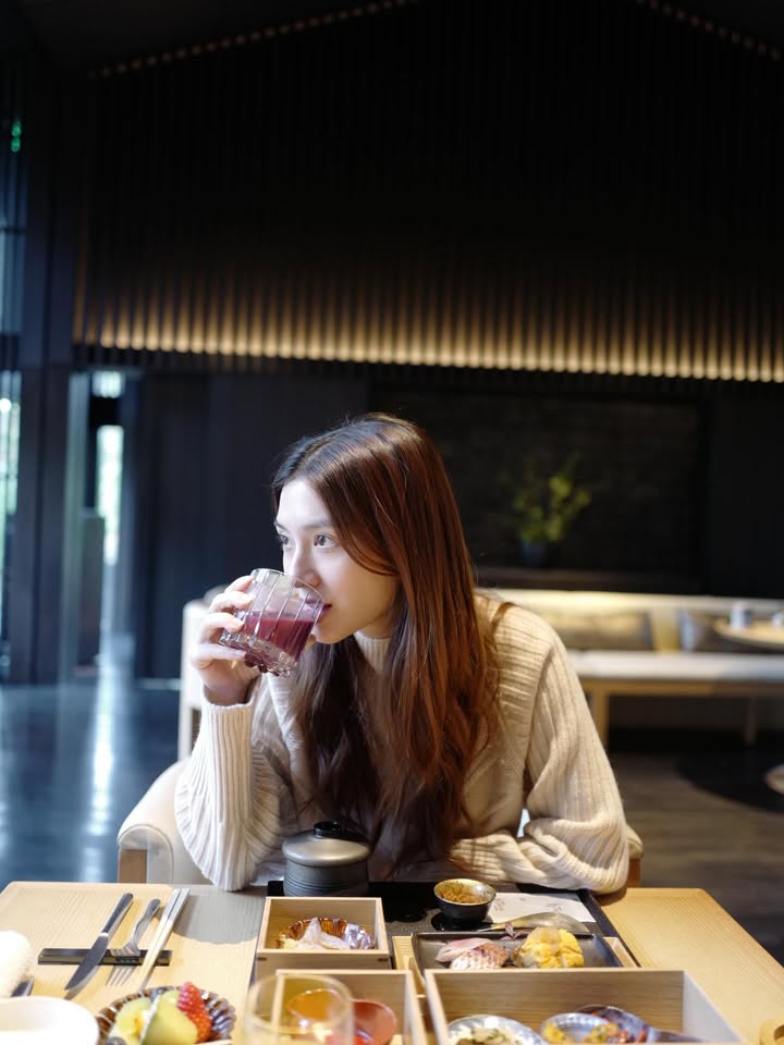 มิว - นิษฐา จิรยั่งยืน