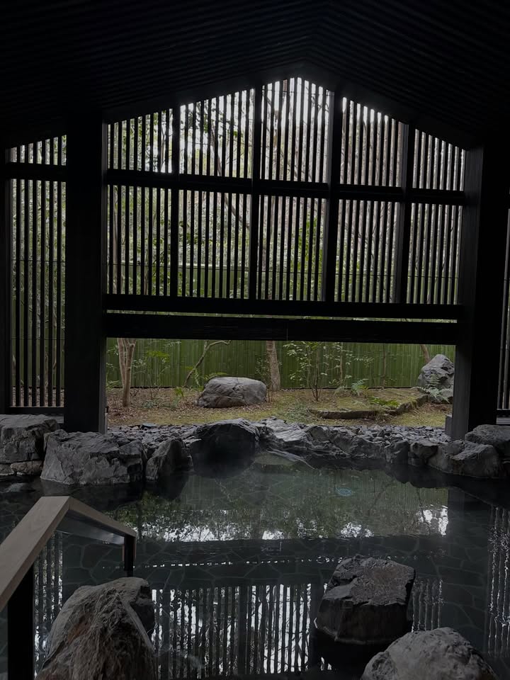 มิว - นิษฐา จิรยั่งยืน