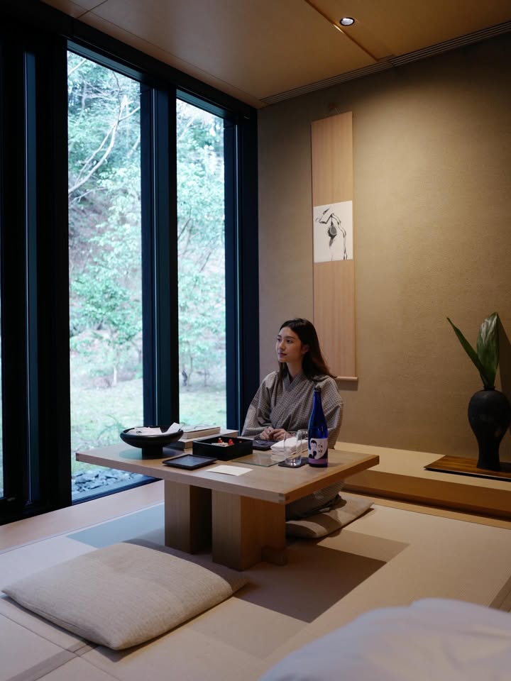 มิว - นิษฐา จิรยั่งยืน