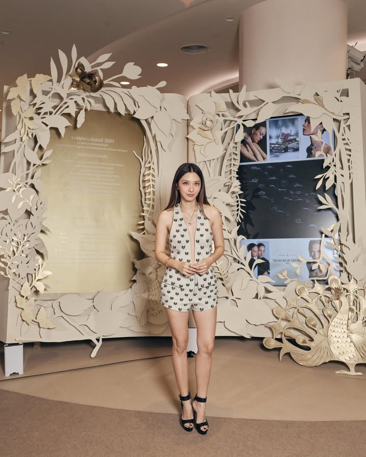 มิว - นิษฐา จิรยั่งยืน