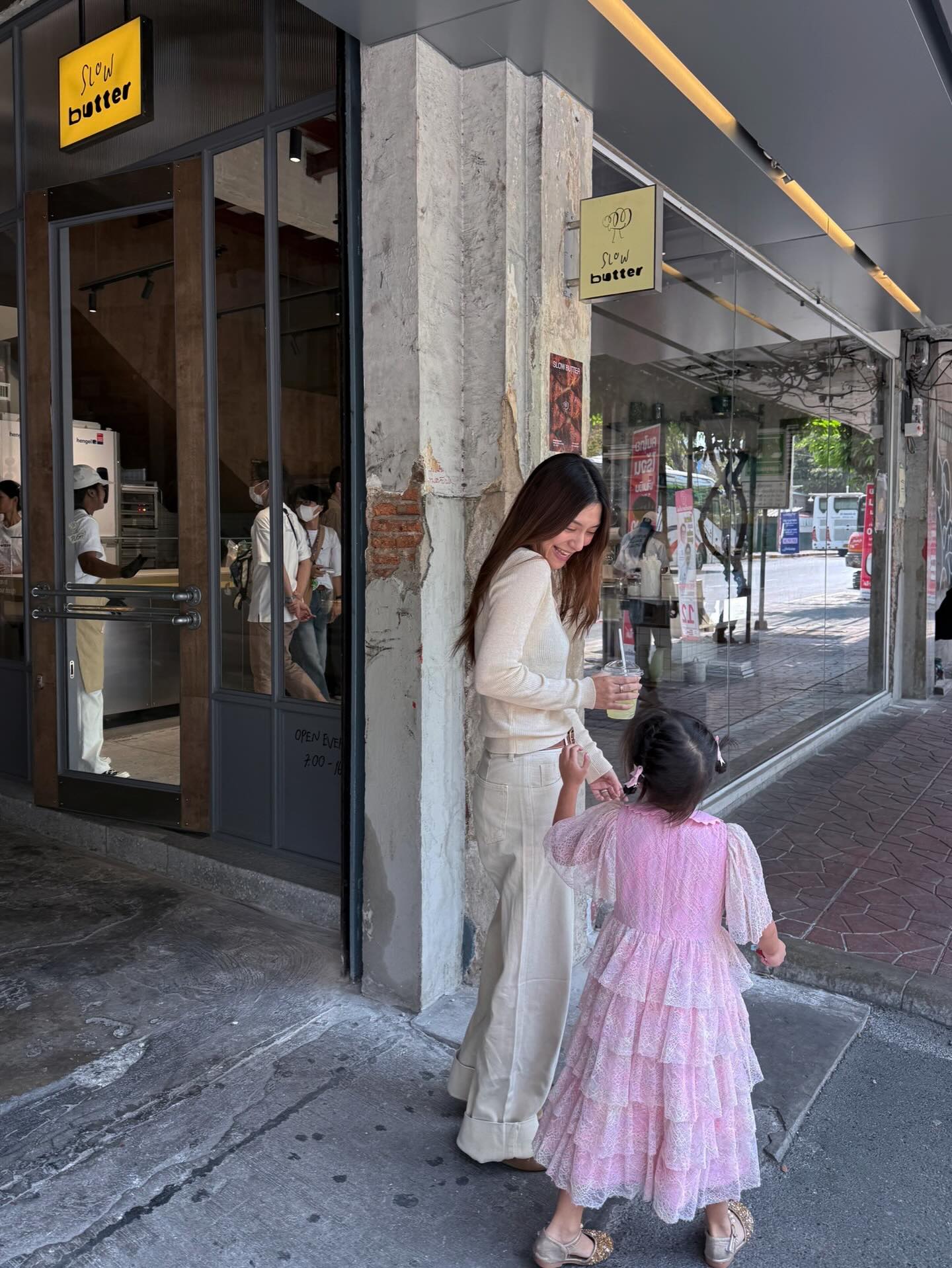 มิว - นิษฐา จิรยั่งยืน