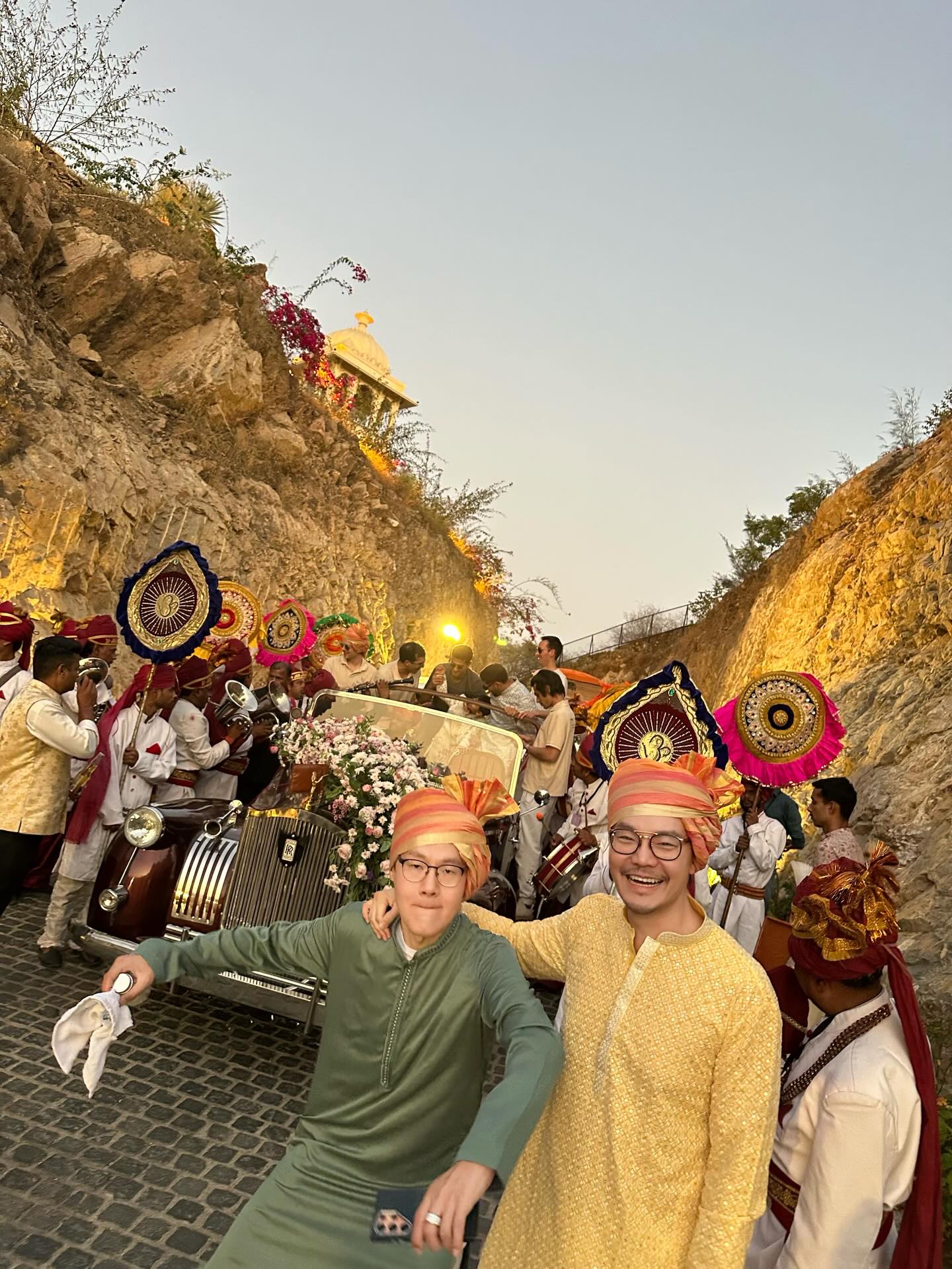 มิว - นิษฐา จิรยั่งยืน