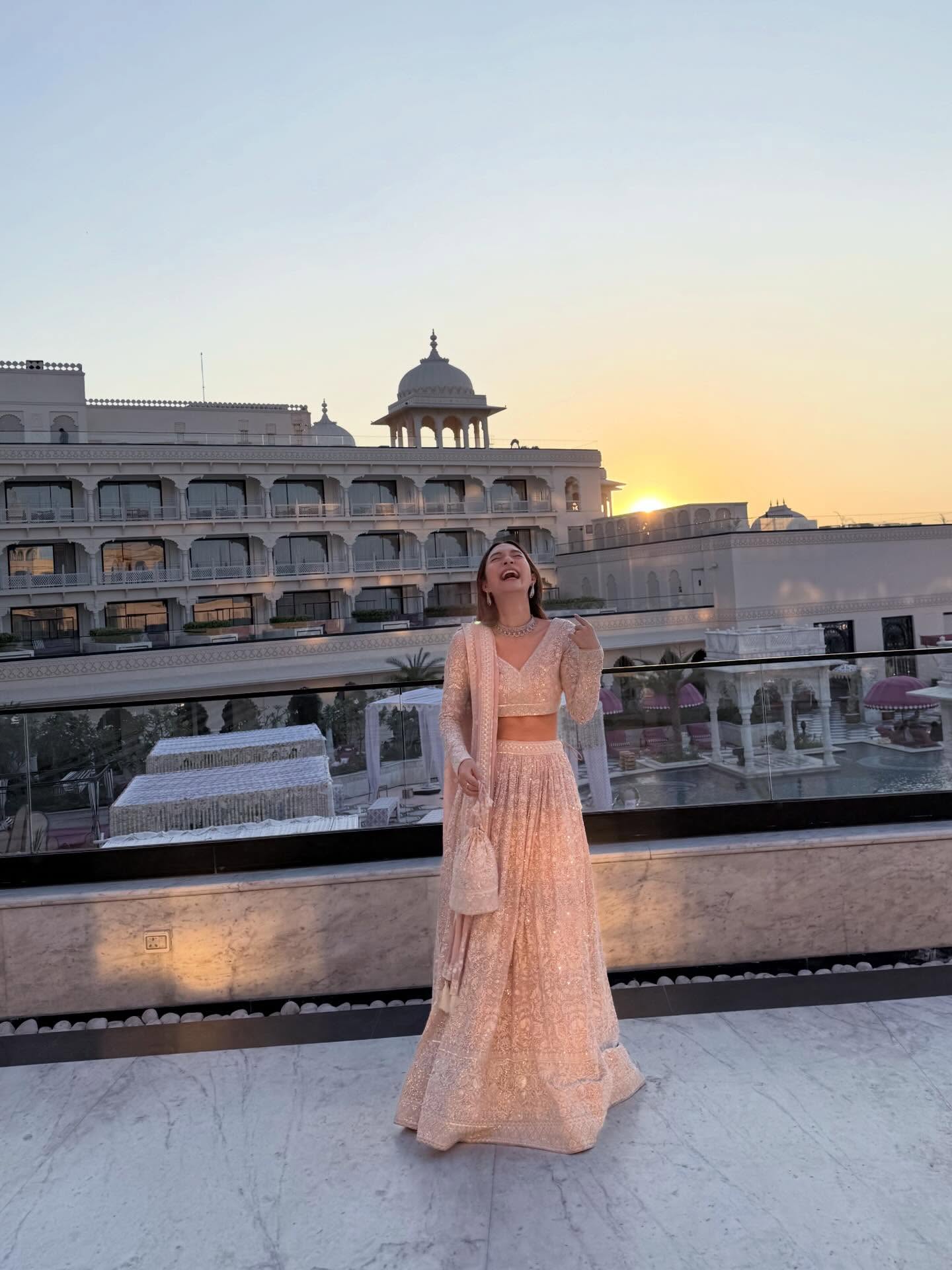 มิว - นิษฐา จิรยั่งยืน