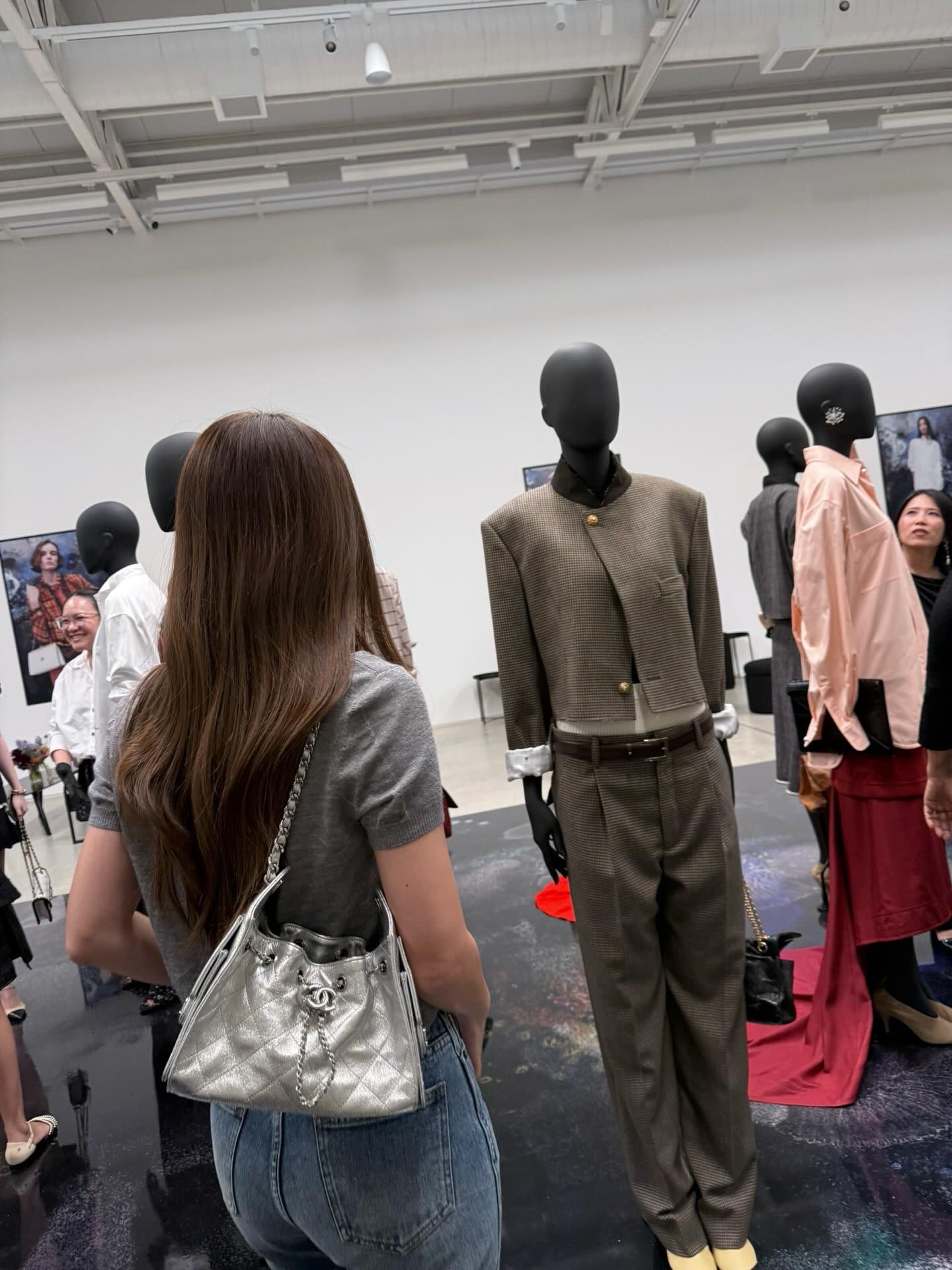 มิว - นิษฐา จิรยั่งยืน