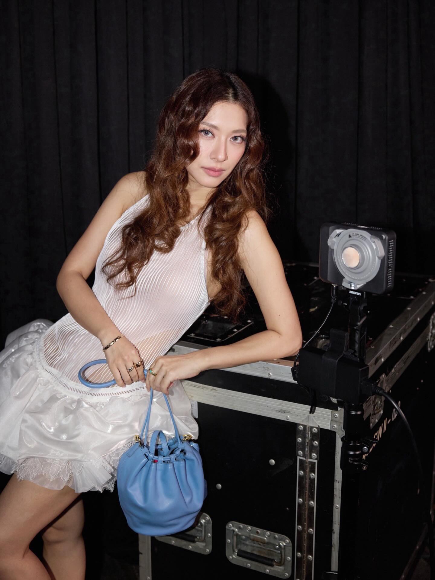 มิว - นิษฐา จิรยั่งยืน