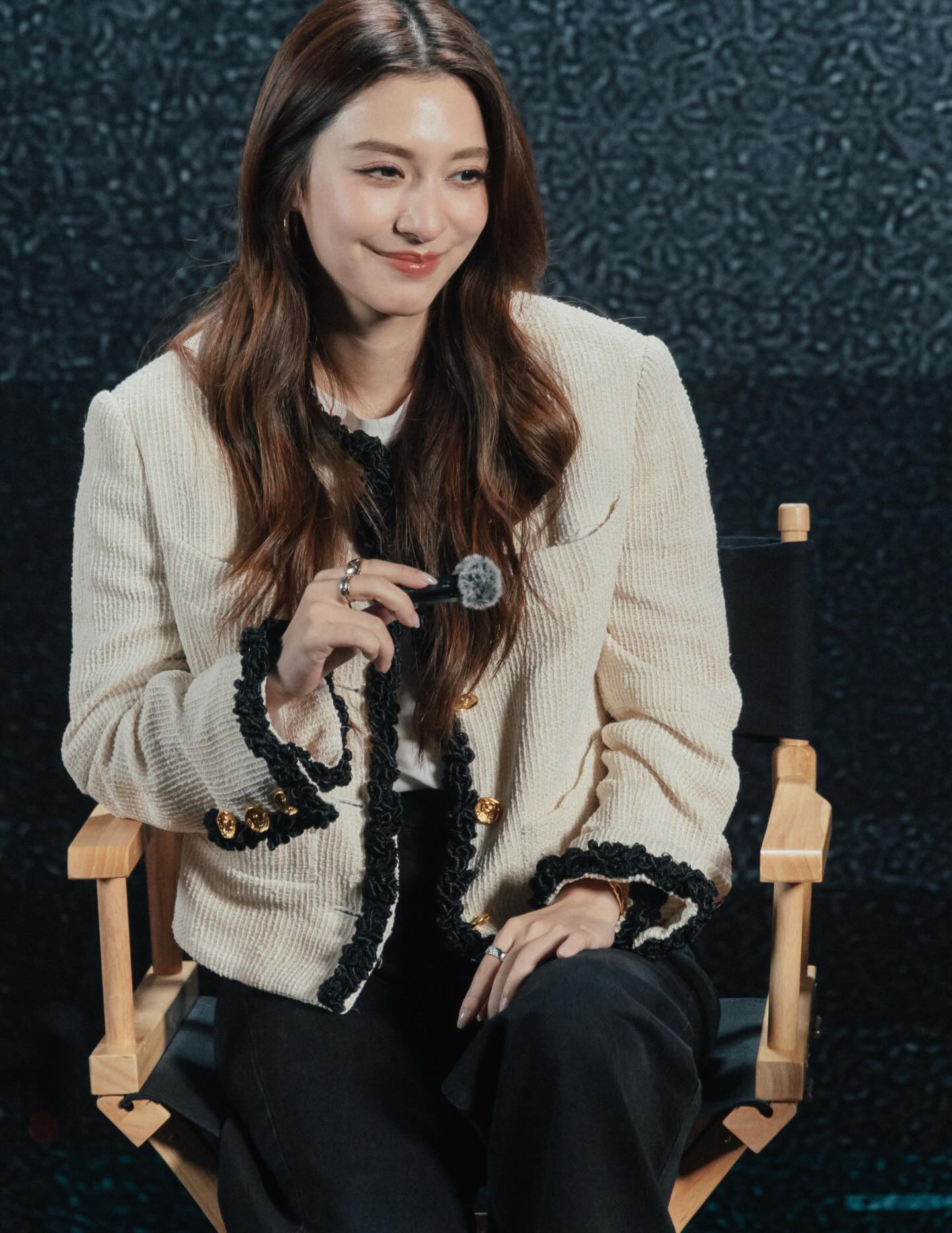 มิว - นิษฐา จิรยั่งยืน