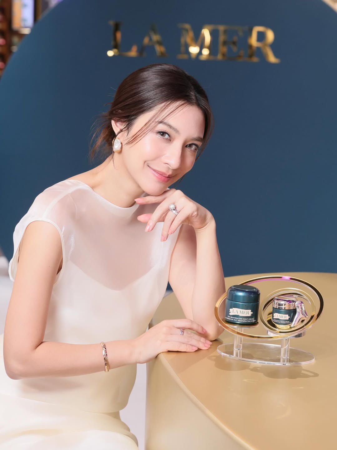 มิว - นิษฐา จิรยั่งยืน