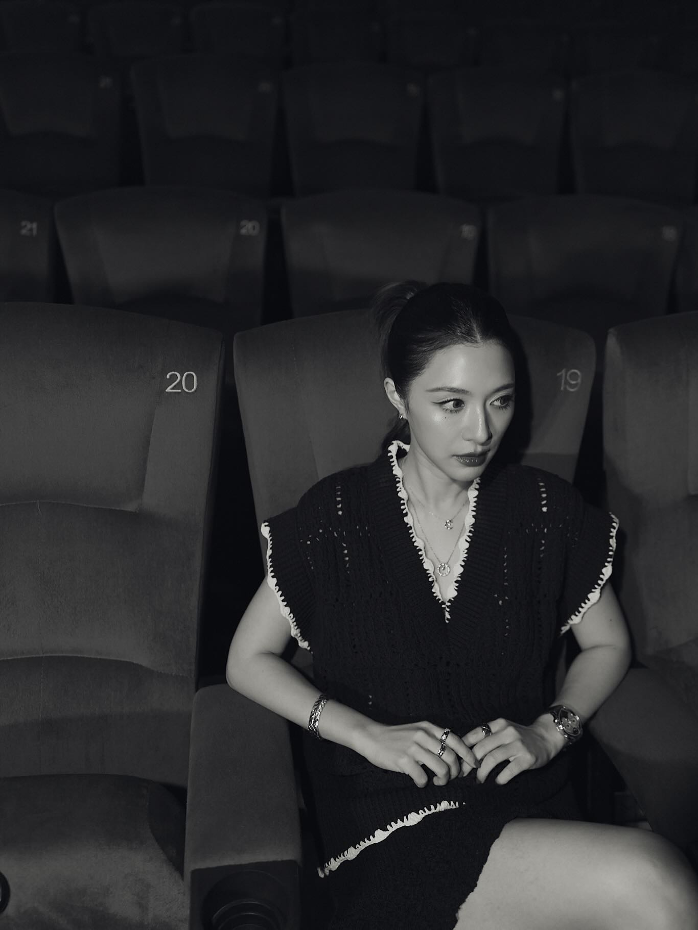 มิว - นิษฐา จิรยั่งยืน