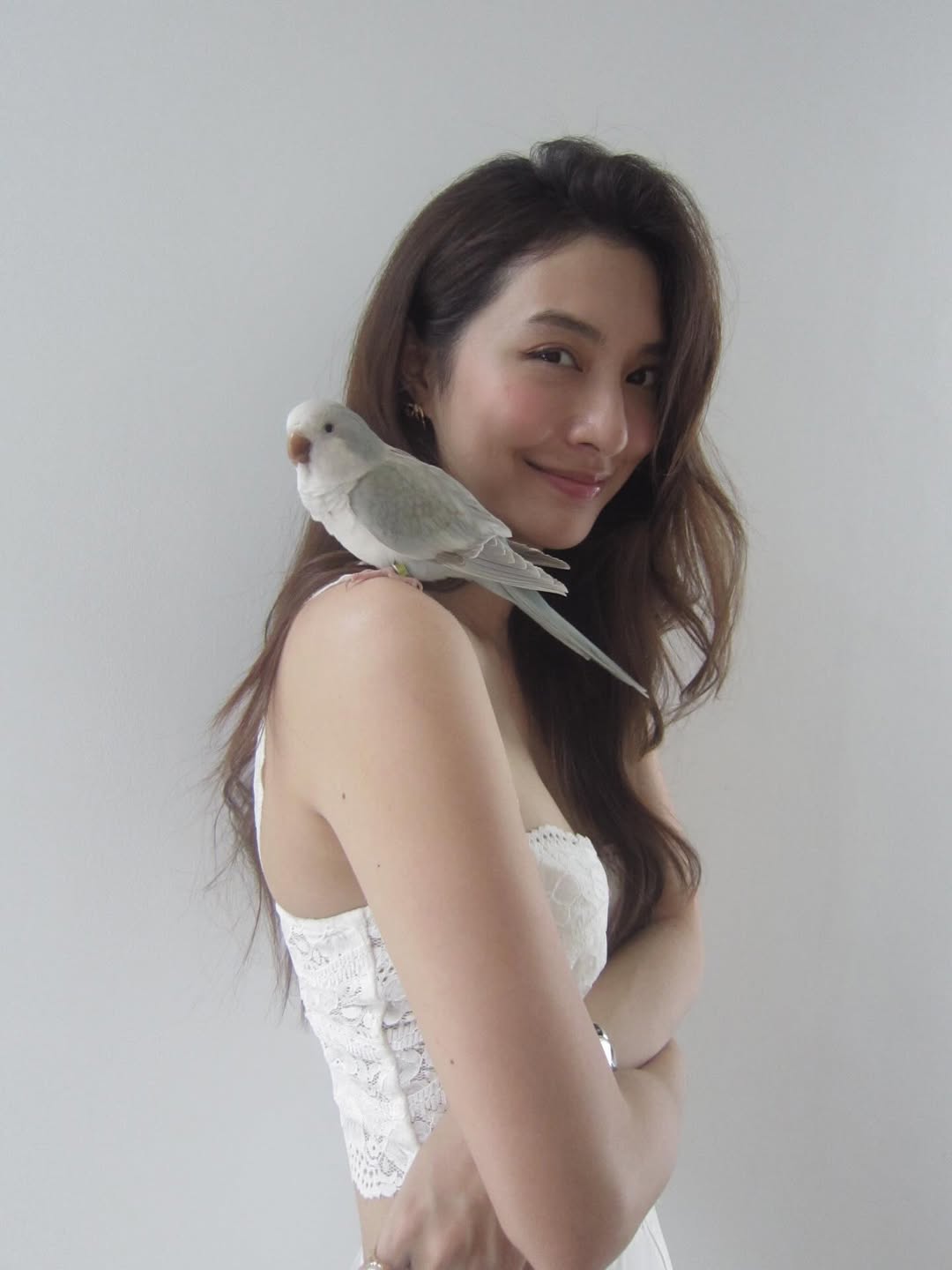 มิว - นิษฐา จิรยั่งยืน