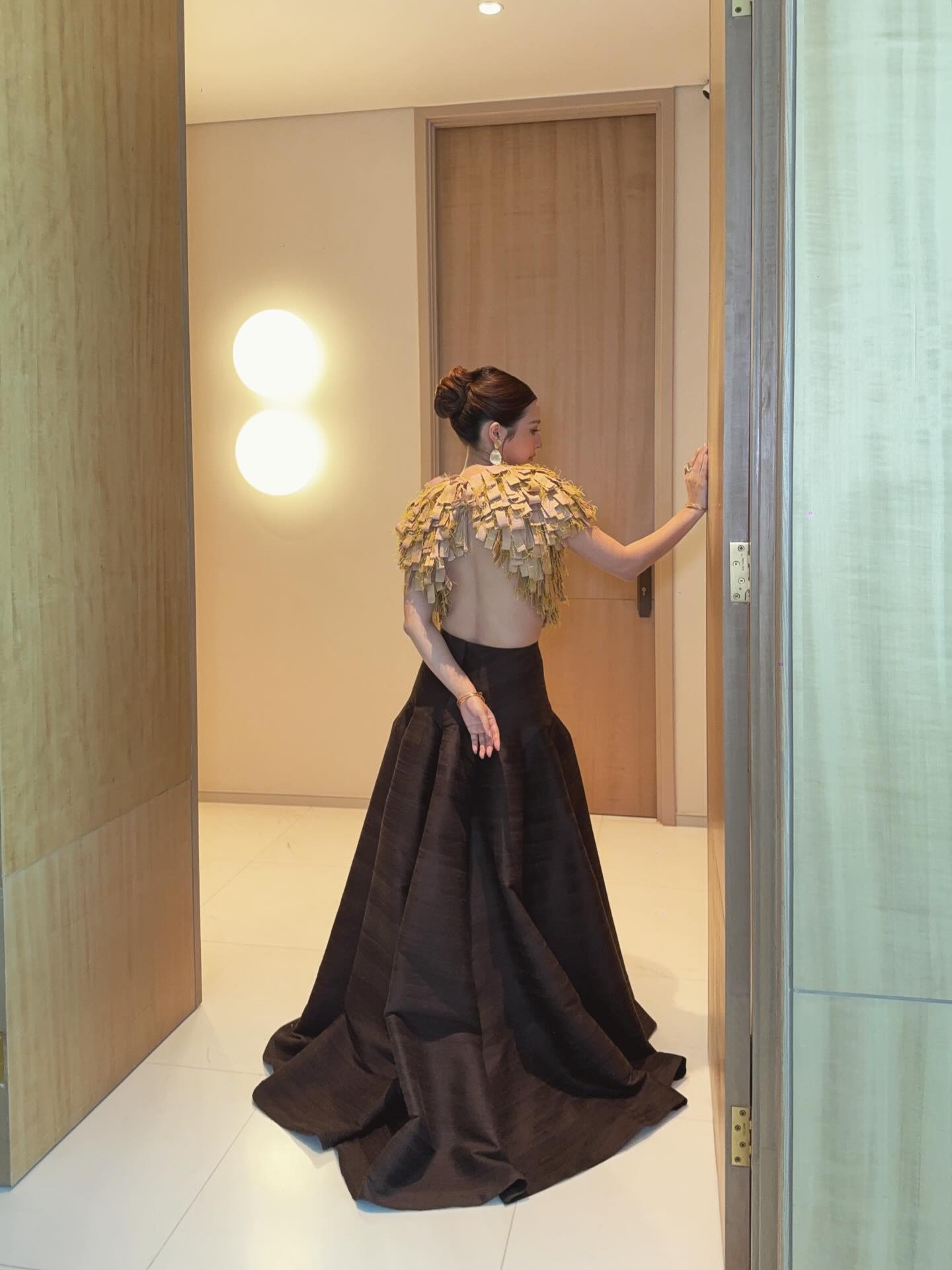 มิว - นิษฐา จิรยั่งยืน