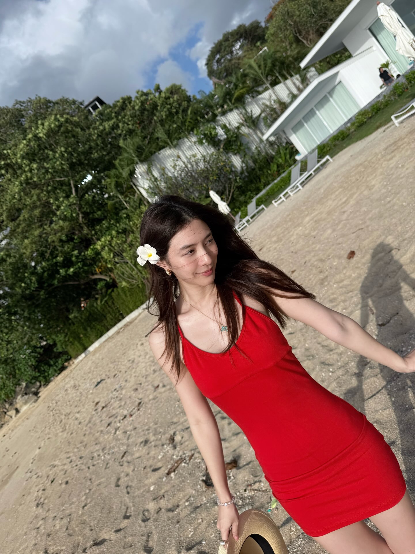 มิว - นิษฐา จิรยั่งยืน