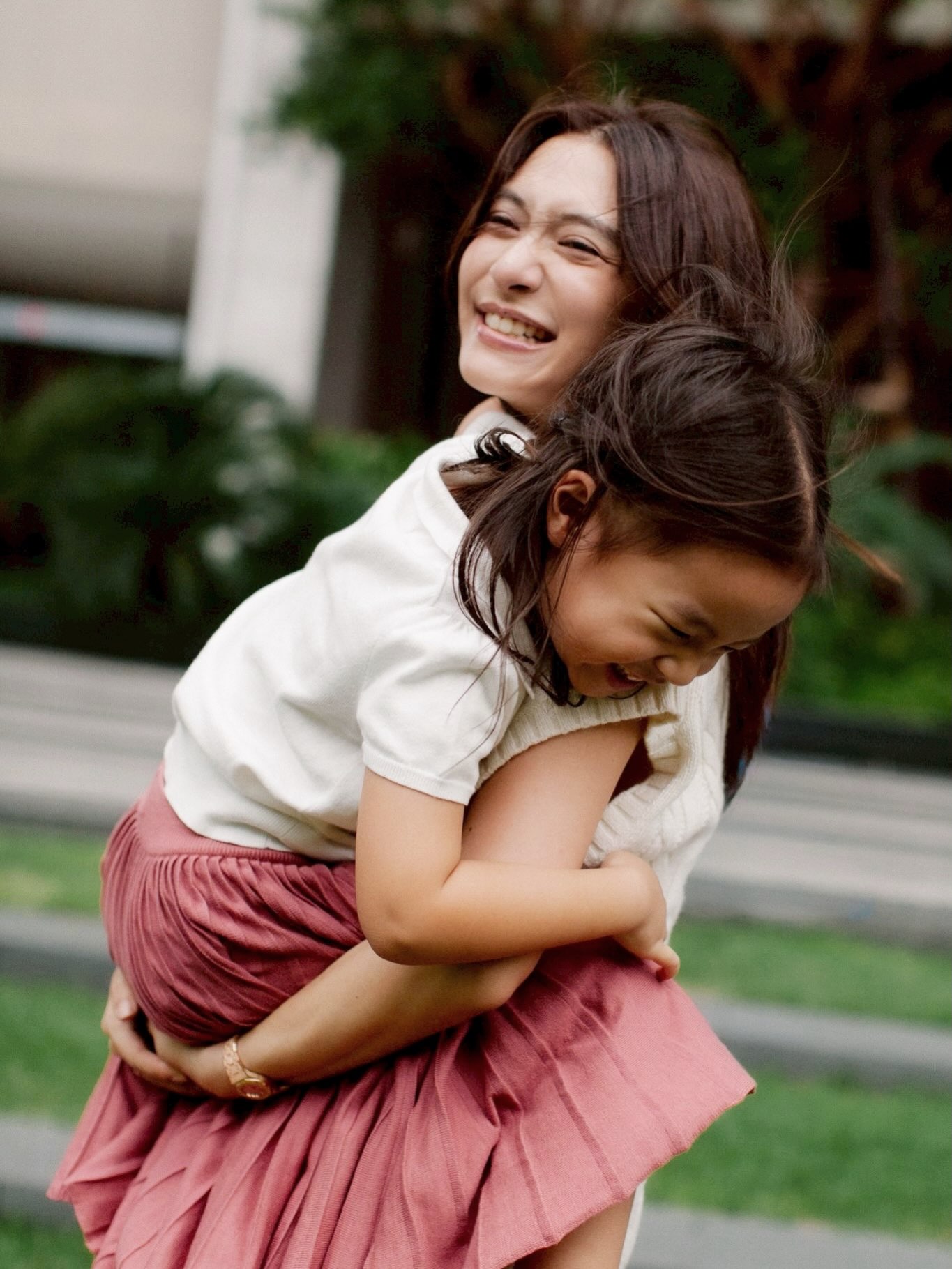 มิว - นิษฐา จิรยั่งยืน