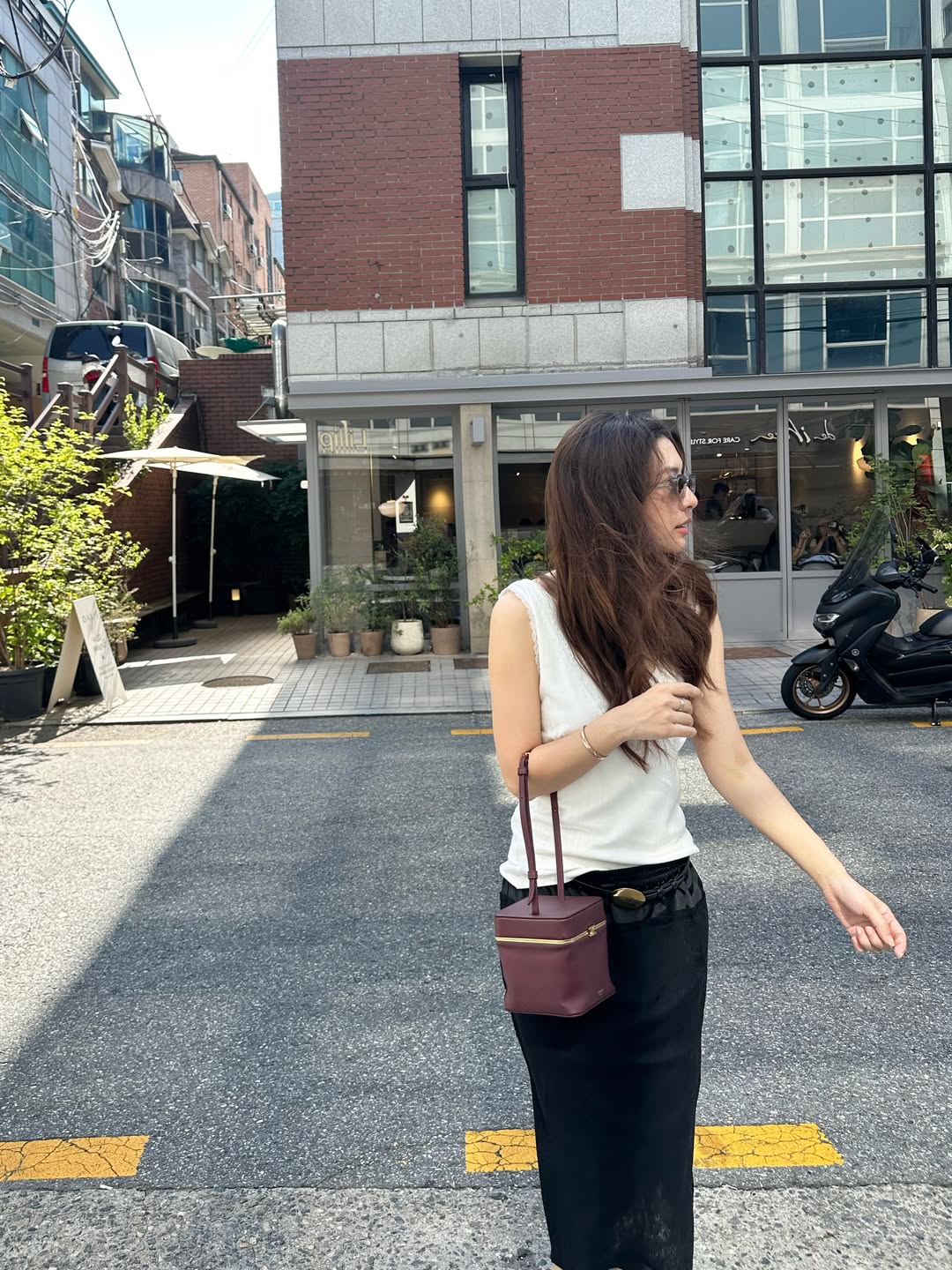 มิว - นิษฐา จิรยั่งยืน