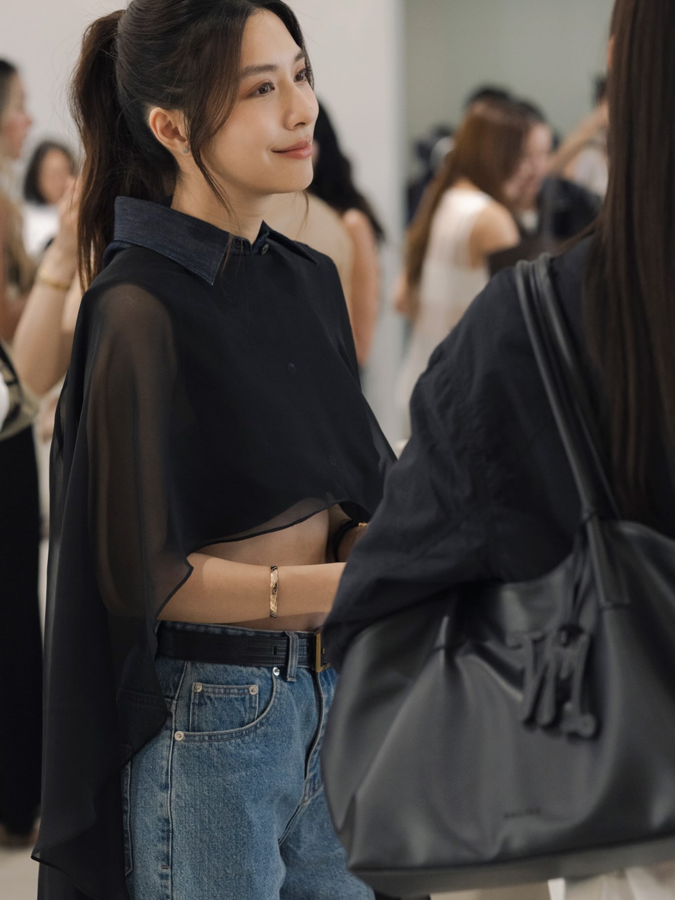 มิว - นิษฐา จิรยั่งยืน