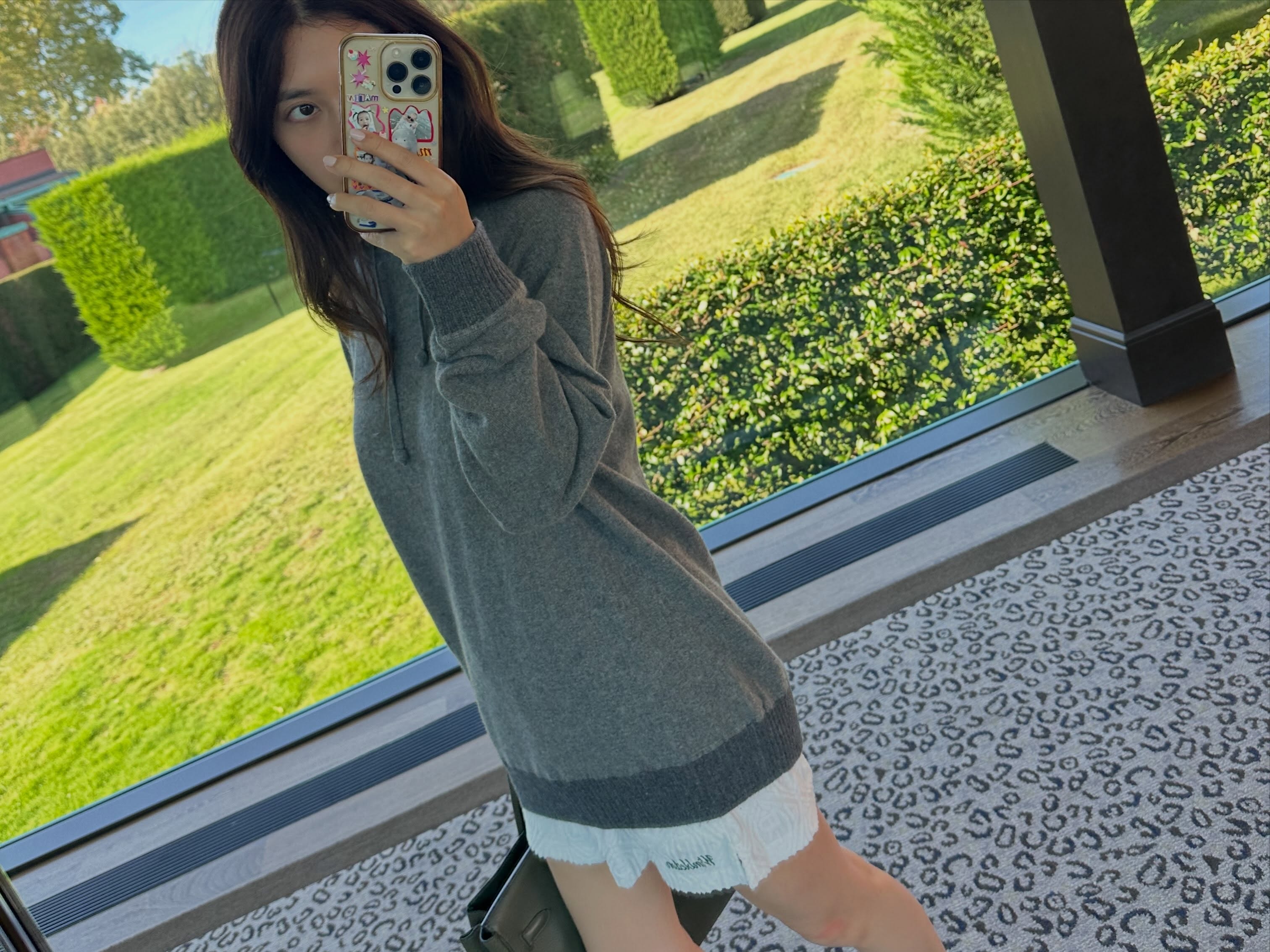 มิว - นิษฐา จิรยั่งยืน