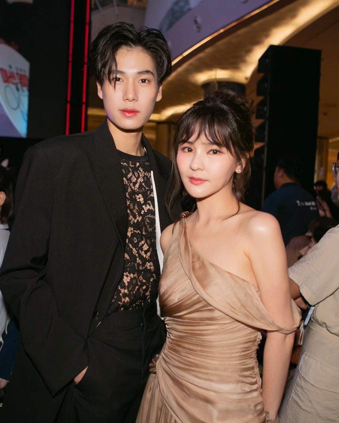 ออม - สุชาร์ มานะยิ่ง
