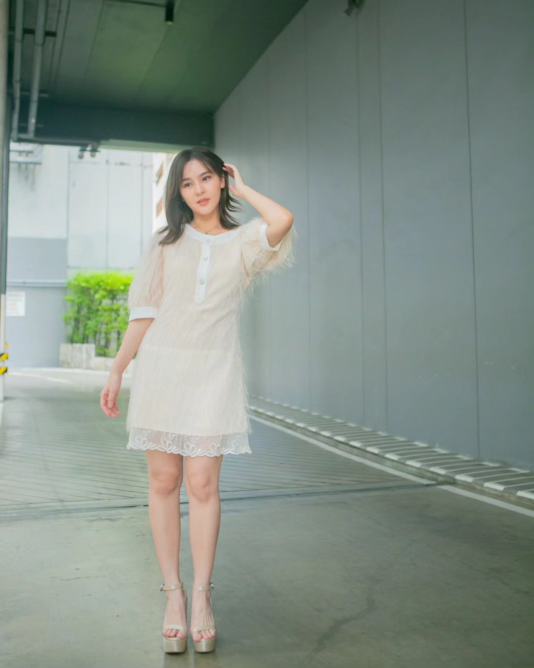 ออม - สุชาร์ มานะยิ่ง