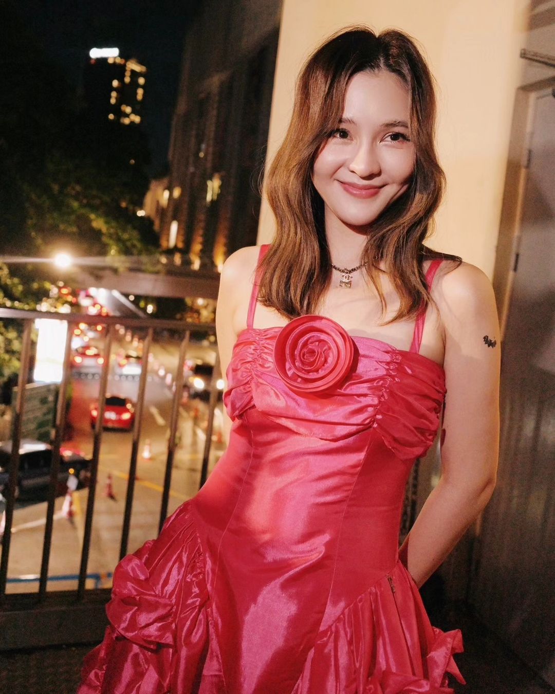 ออม - สุชาร์ มานะยิ่ง
