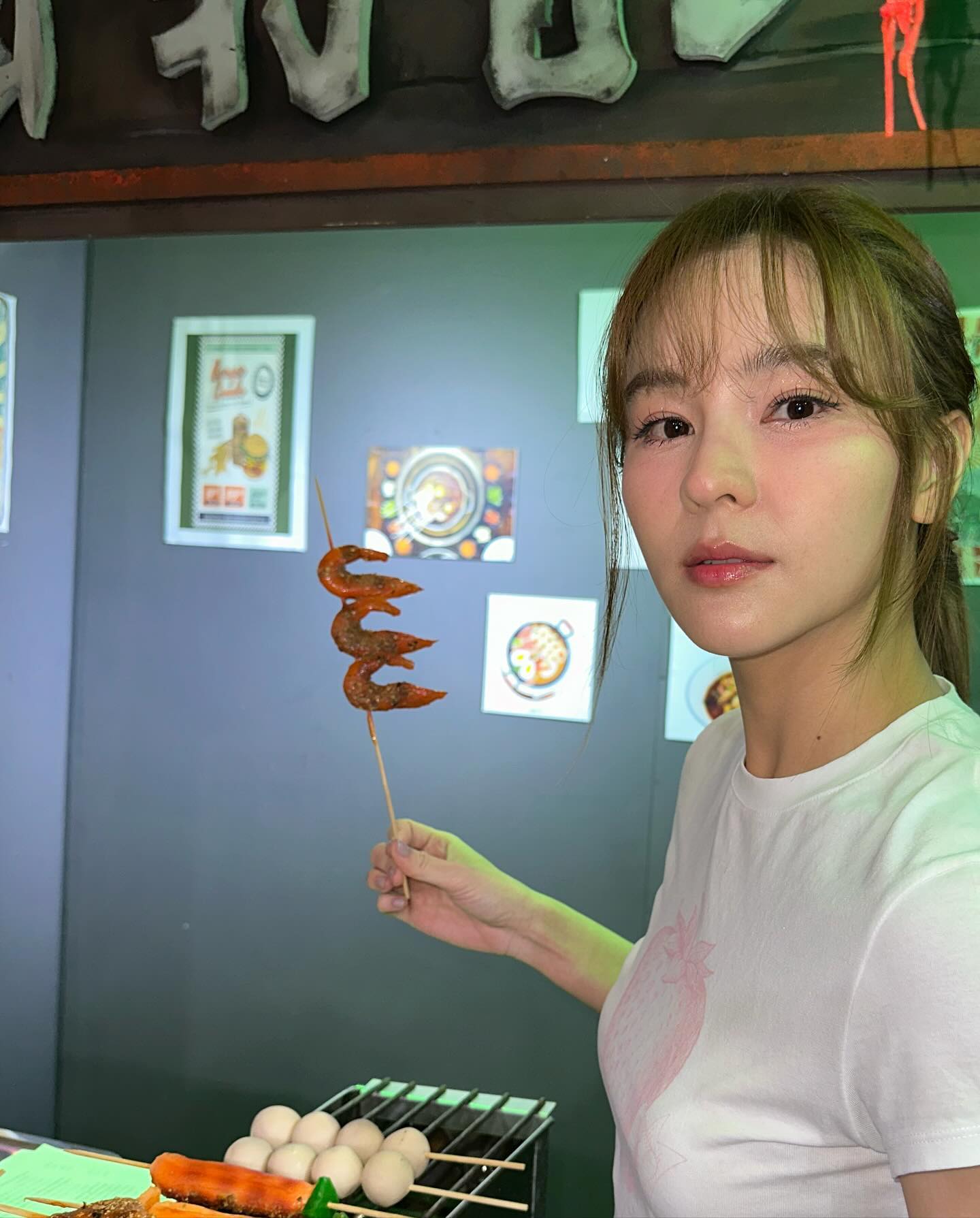 ออม - สุชาร์ มานะยิ่ง