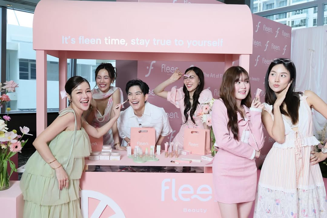 ออม - สุชาร์ มานะยิ่ง