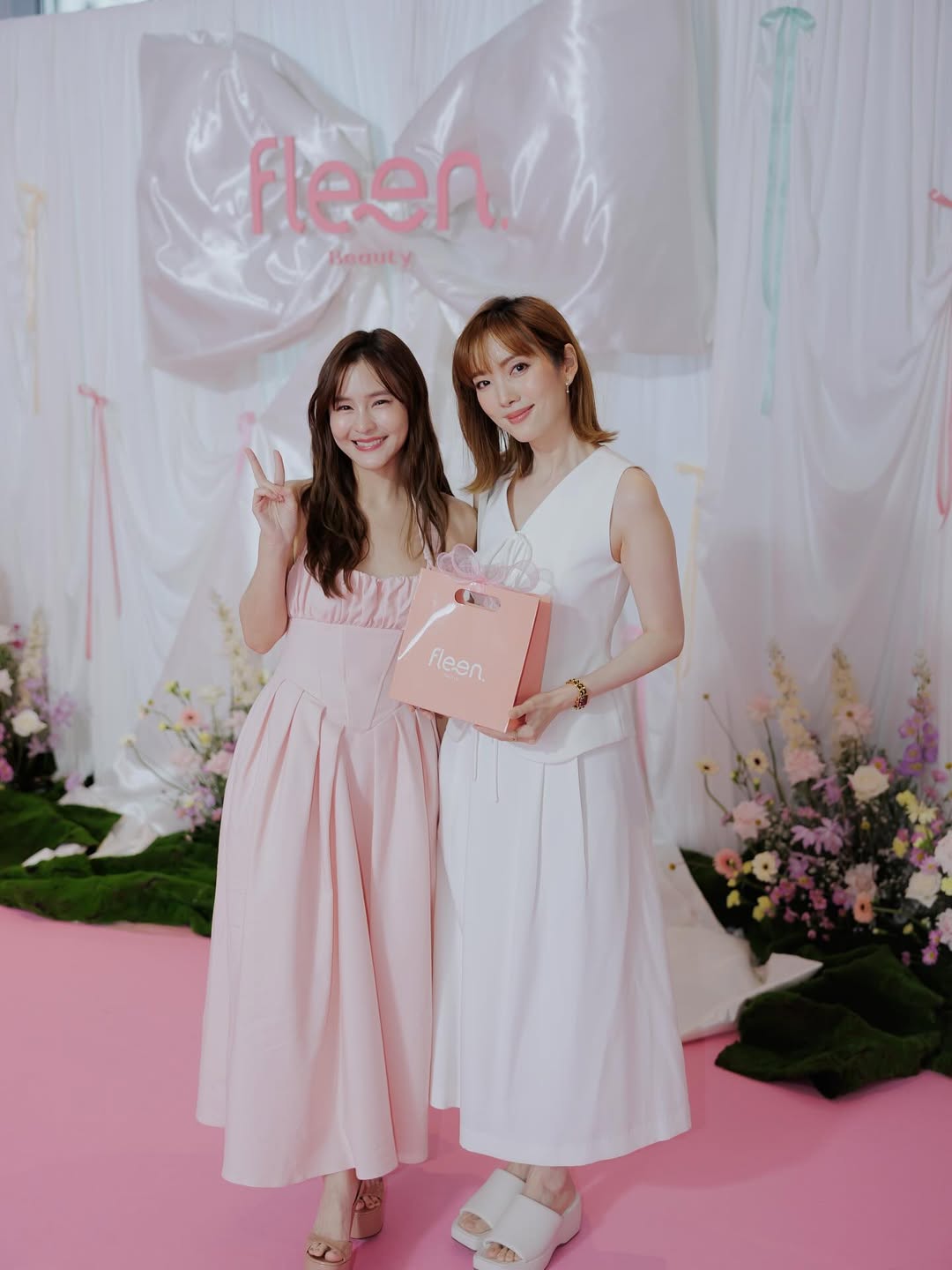 ออม - สุชาร์ มานะยิ่ง