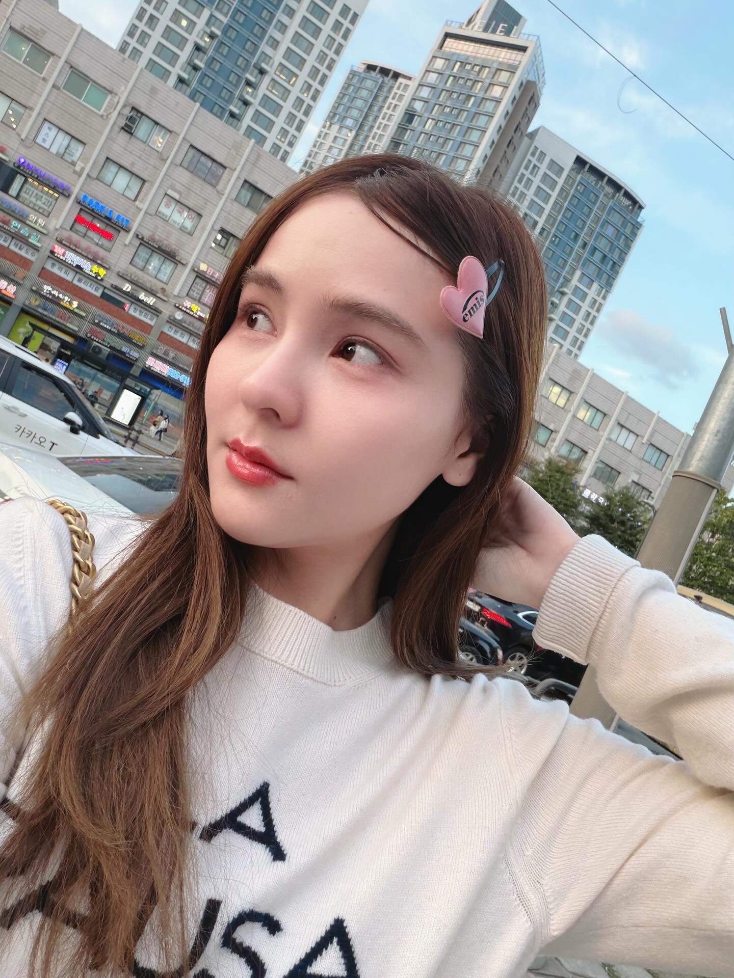 ออม - สุชาร์ มานะยิ่ง